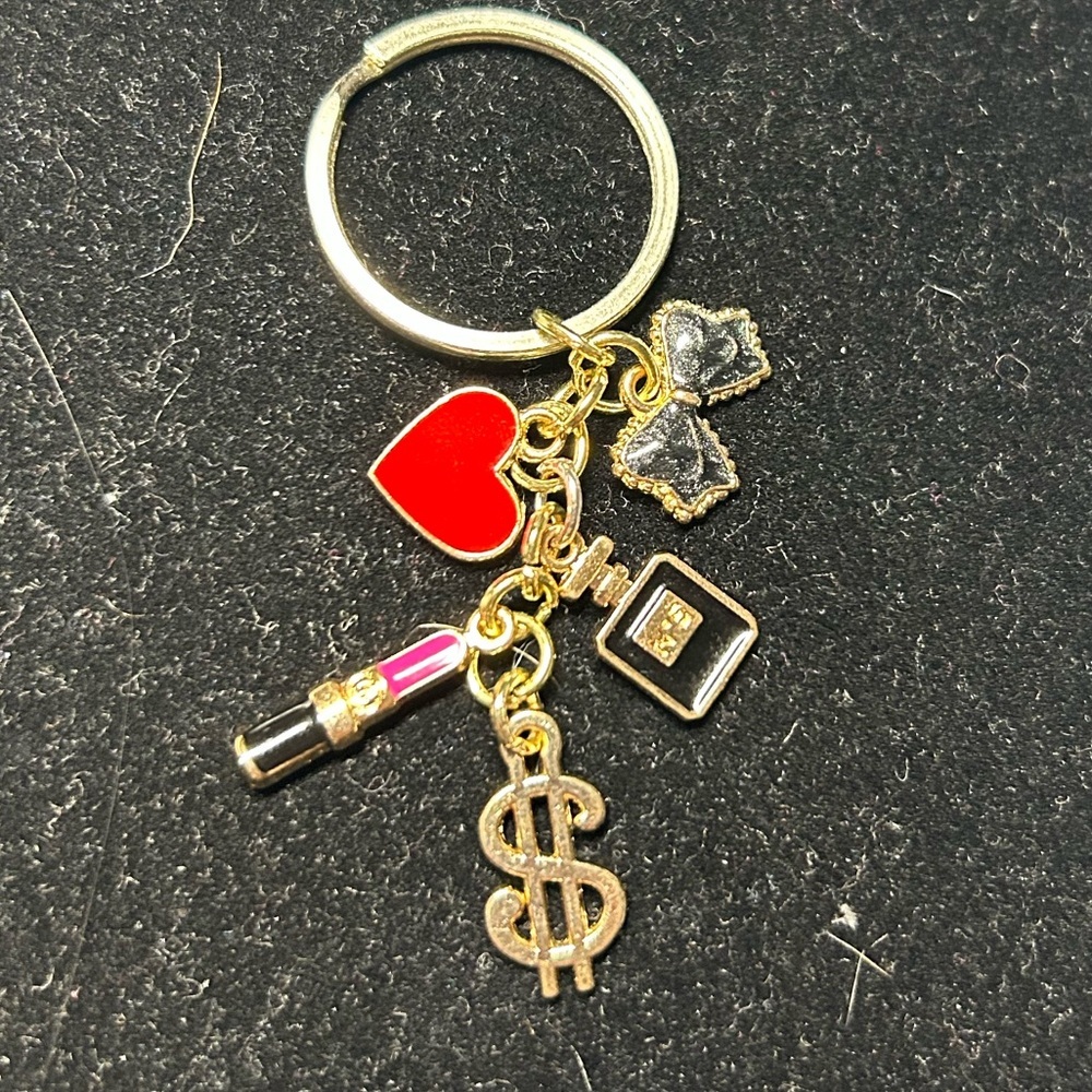 Silver keychain with charms - Picture 6 of 6